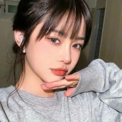 新生代小生深夜密会神秘女子，粉丝集体脱粉，一夜之间引热议